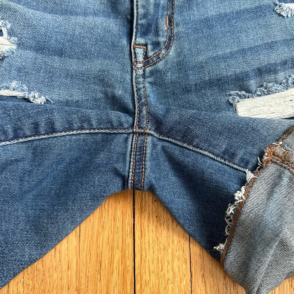 Short 👖 - Picture 4 of 8